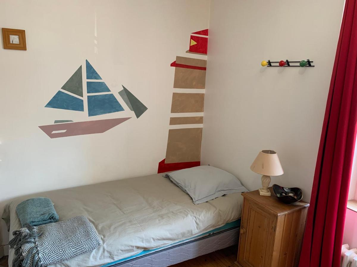 Auberge Du Finistere - Chambres Cosy A Louer - Bienvenus Chez Anne Votre Hote Et Chris Le Gardien- Proche Centre Ville Et Odet A Pieds Quimper Dış mekan fotoğraf